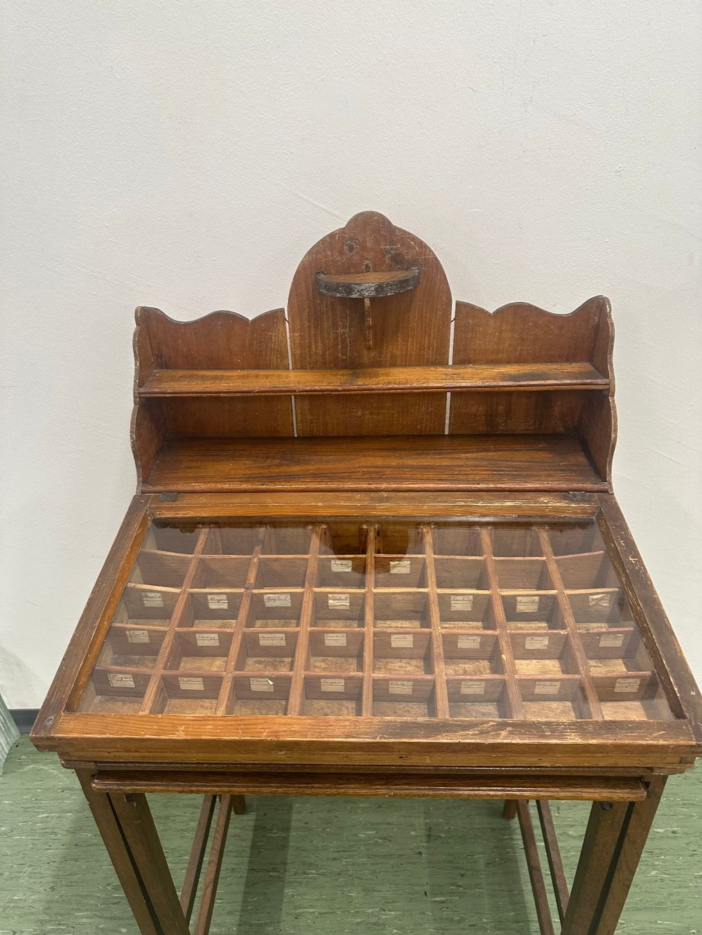 Vetrine: Seltene antike Vitrine / Sammelkasten – Usato da St. Gallen venduto da winona04 5