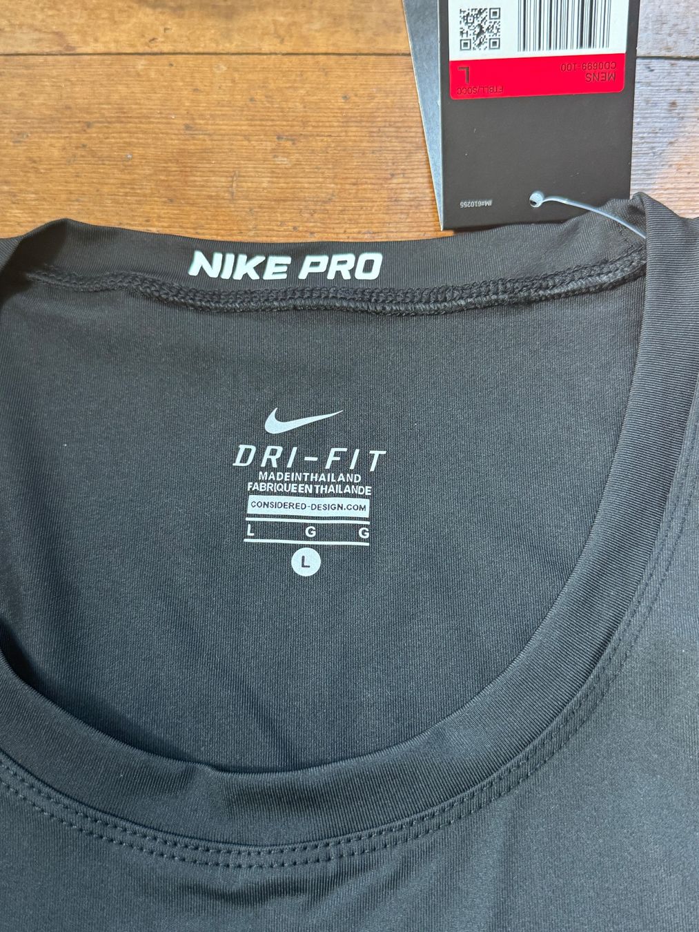 Nike T-Shirts: nike dri-fit compression tank top black M/L – Neu und originalverpackt aus wädenswil von 112345 2