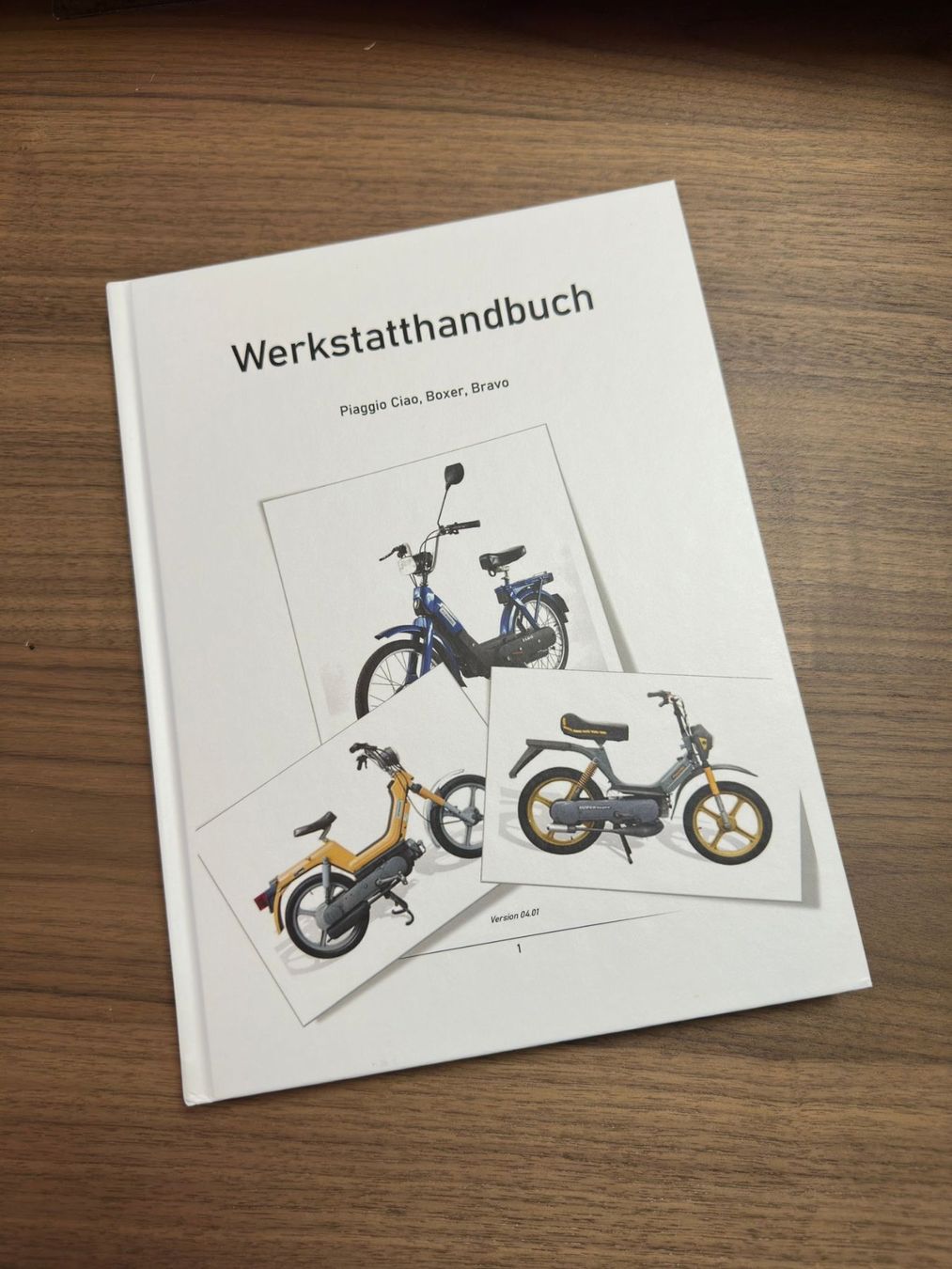 Piaggio Parti ricambio per ciclomotori: Piaggio Ciao, Bravo, Boxer Werkstatthandbuch Hardcover – Nuovo e nell'imballaggio originale da Kirchleerau venduto da Toeffli_Schrauber