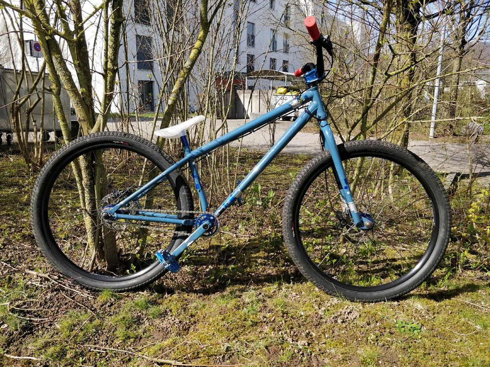 Dirt Jump Bike Specialized P1 | Kaufen auf Ricardo