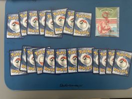 20 Pokemon Sammelkarten mit Schlüsselanhänger