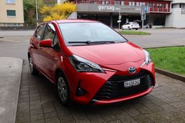 Toyota Yaris Hybrid rot 5-Türer gebraucht guter Zustand