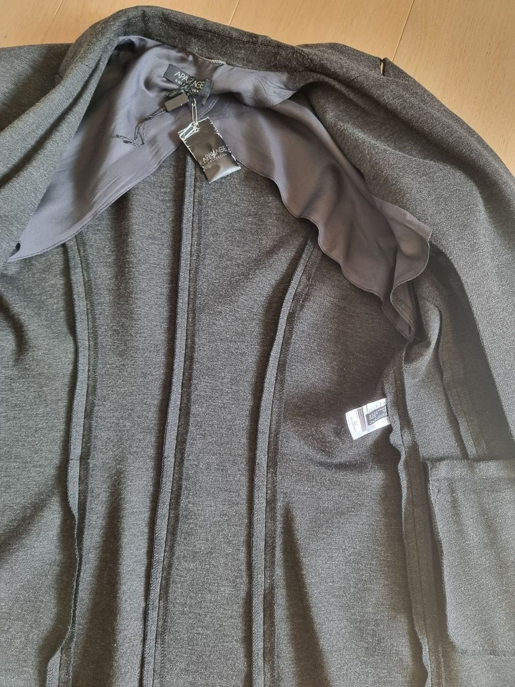 Giacche: Apanage Damen Blazer Jacke anthrazit Gr. 38 – Nuovo (secondo la descrizione) da himmelried venduto da bribuli 3