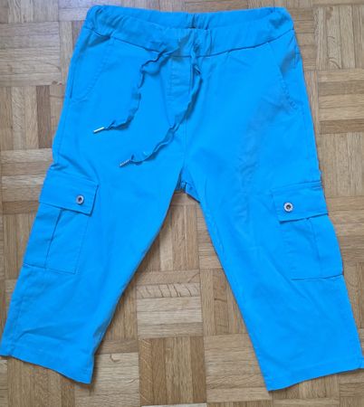 Pantalon 3/4 /short bleu turquoise