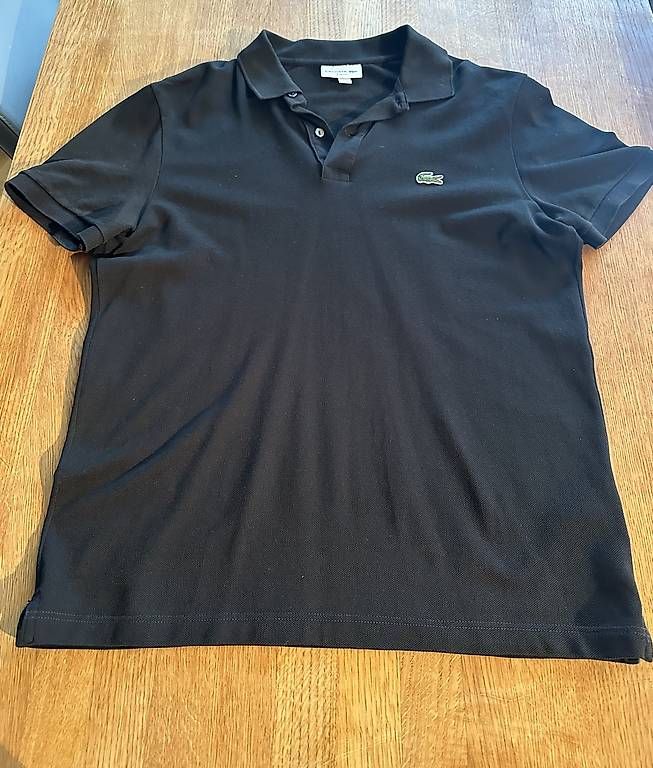 Magliette Polo: Lacoste Polo-Shirt – Usato da Luzern venduto da Modano02