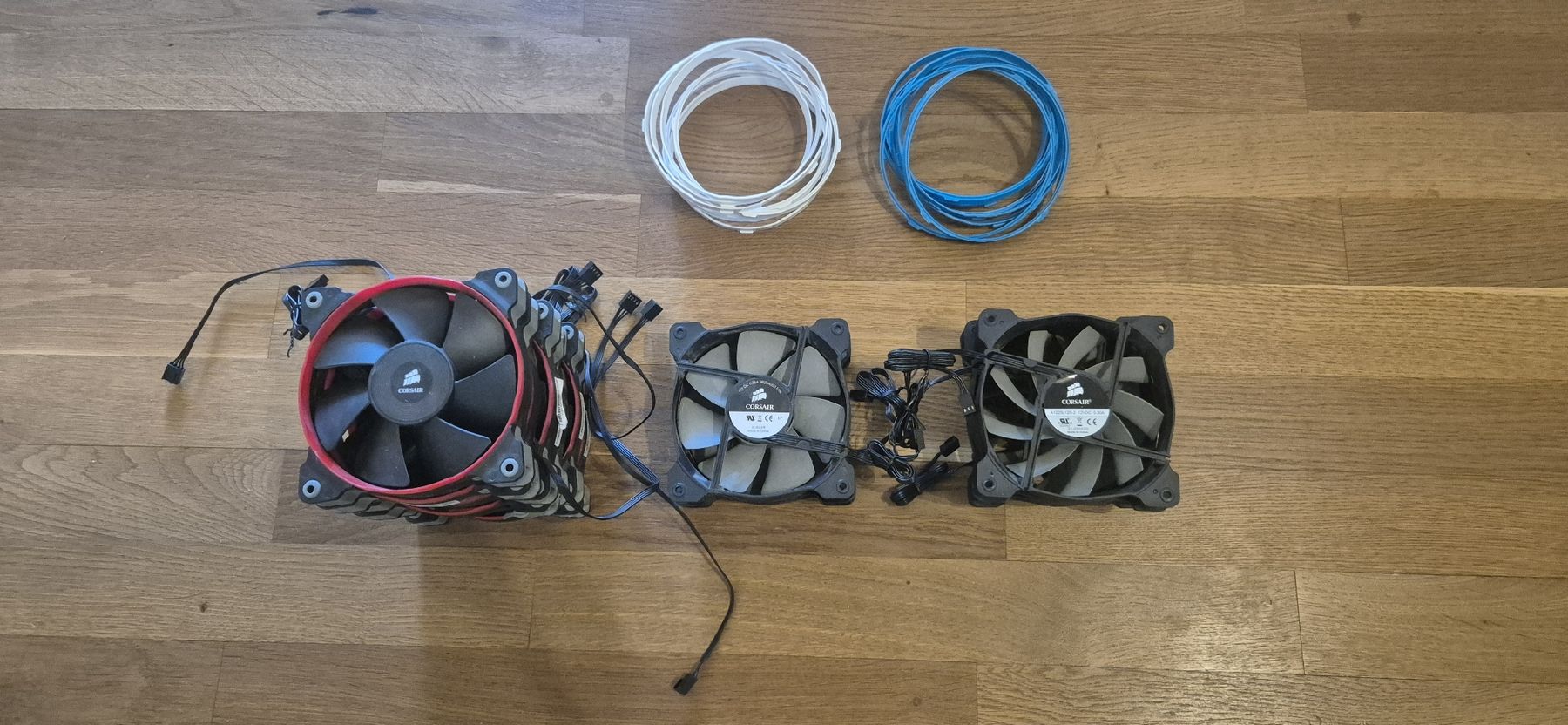 Componenti elettronici: PC Lüfter Bundle – Usato da Forch venduto da Chrexit