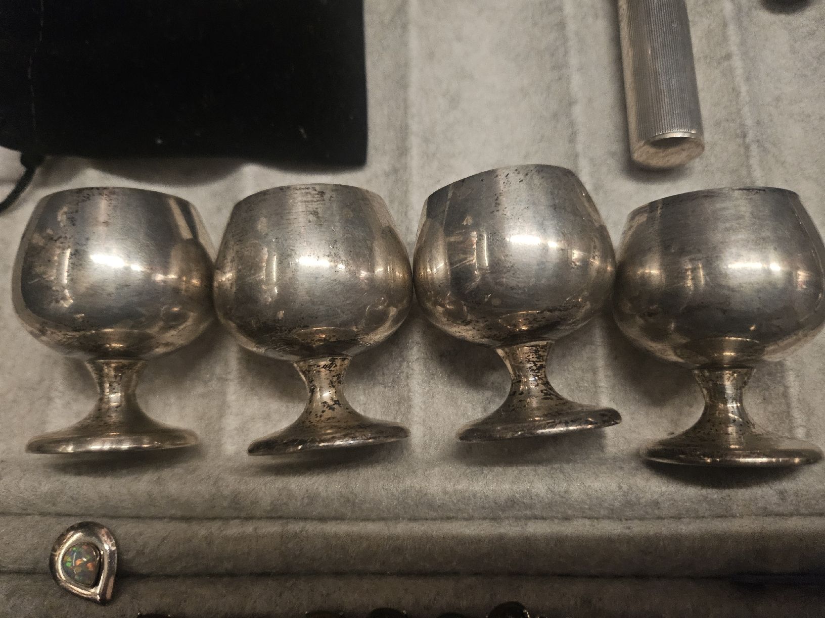 Geschirrsets: Sterling Silber Schnapsbecher 4 Stk. – Gebraucht aus Safenwil von Kroll1974