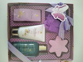 Geschenkset NEU mit Showergel, Bodylotion etc.