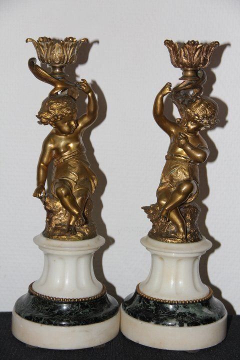 Orologi da terra & Orologi da parete: Garniture de cheminee en bronze . – Usato da Praz (Vully) venduto da pikuluka1 6