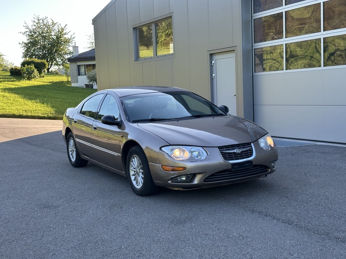 Chrysler Automobili: CHRYSLER 300M Erstehand Automat – Usato da Zullwil venduto da Autocentersalii 2