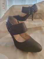 Damen Pumps schwarz mit Schnürung Absatz Grösse 40