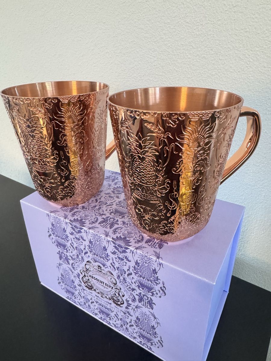 Tazze: New set with 2 Absolut Elyx Vodka Copper Moscow mule mugs – Nuovo (secondo la descrizione) da Uetikon am See venduto da kar_r6xq 1