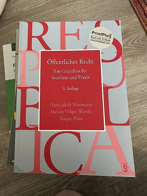 Libri: Öffentliches Recht 3. Auflage – Usato da Spreitenbach venduto da Sabrina.dc