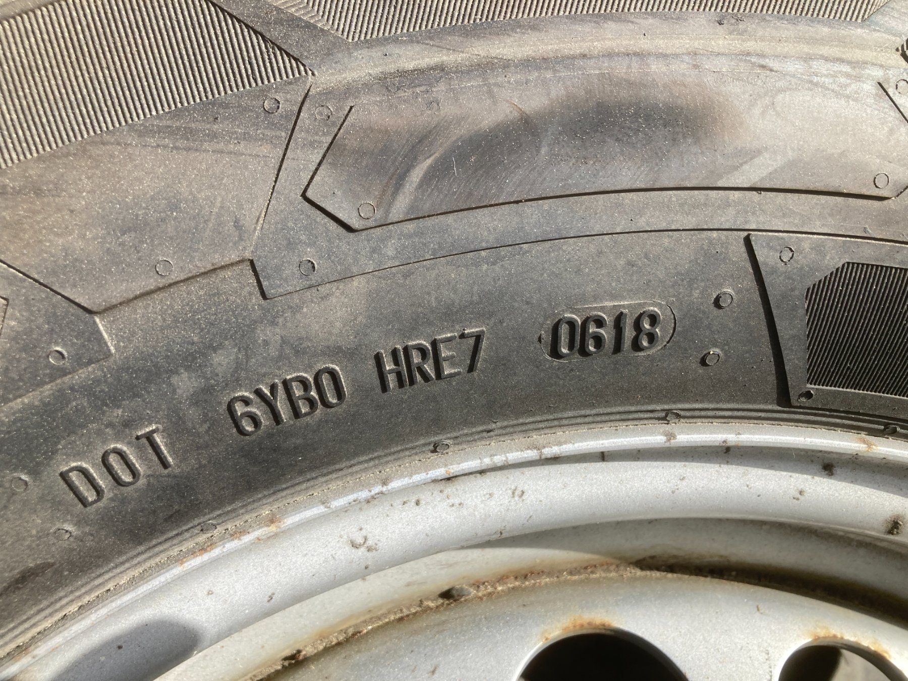 Volkswagen Pneumatici & Ruote complete: VW Crafter Ersatzrad 235/65R16C – Usato da Cham venduto da WB2223 1