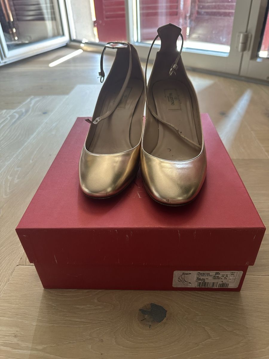 Valentino Scarpe da donna: Valentino Pumps – Usato da Münsingen venduto da Ka_ala