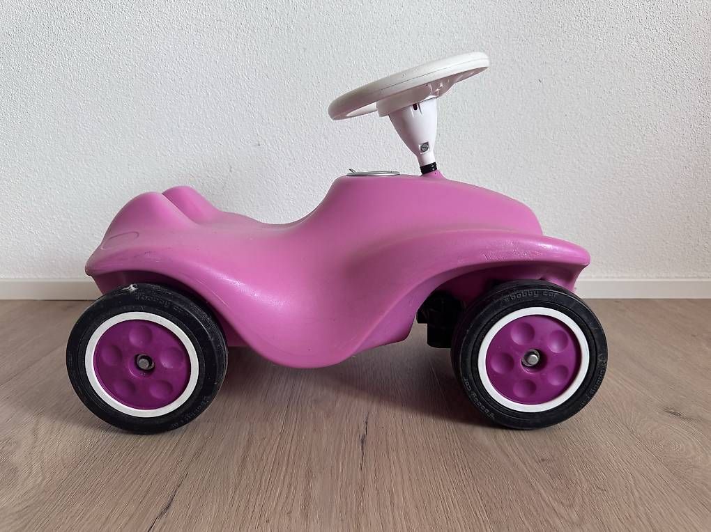 Veicoli per bambini: BIG Bobby-Car in Pink – Usato da luzern venduto da Lugh2