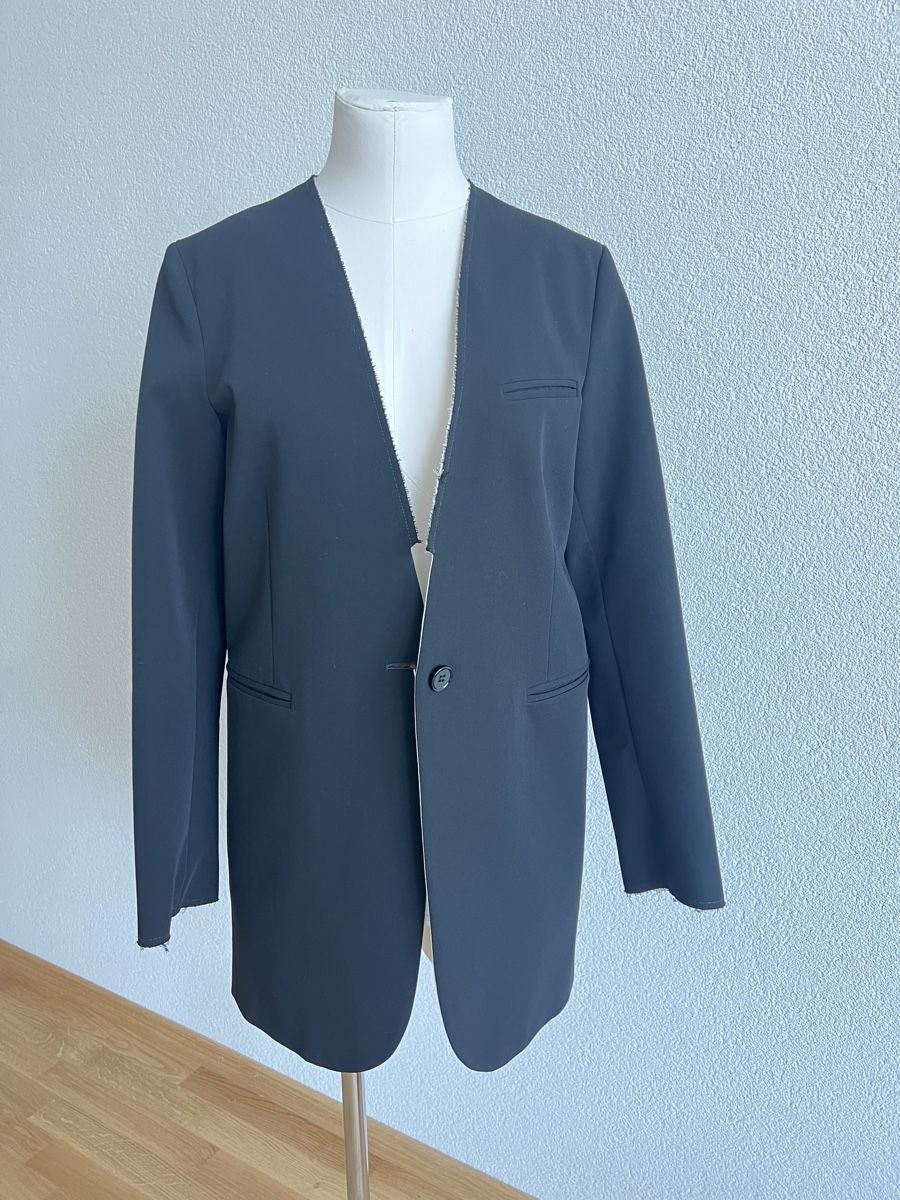 Maison Margiela Jacken: MM6 Maison Margiela Jacket Black New with tags – Neu und originalverpackt aus Les Acacias von yul_bhw8 1