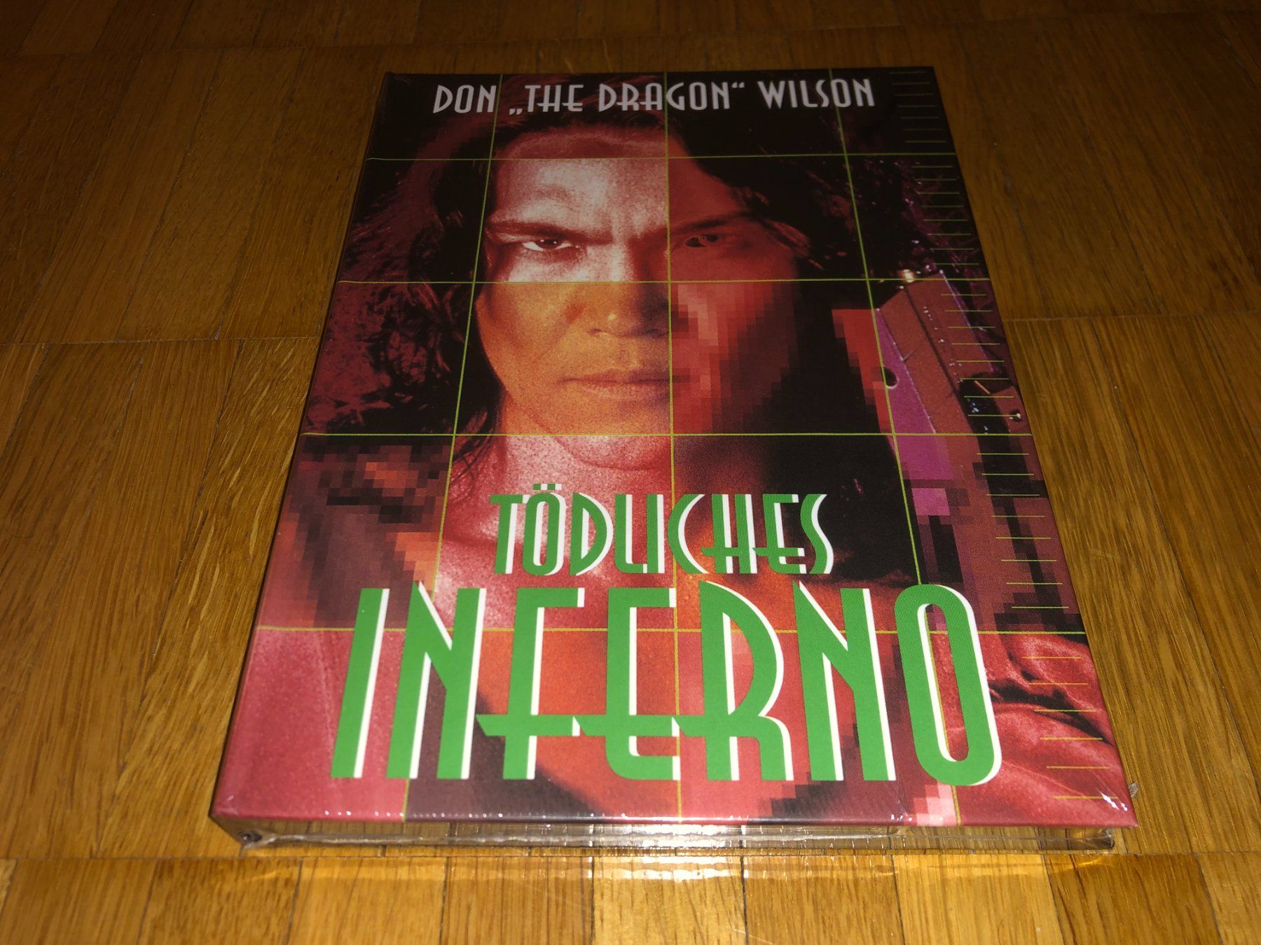 Tutti i DVDs: Tödliches Inferno - MEDIABOOK - A - UNCUT – Nuovo e nell'imballaggio originale da Basel venduto da havsok