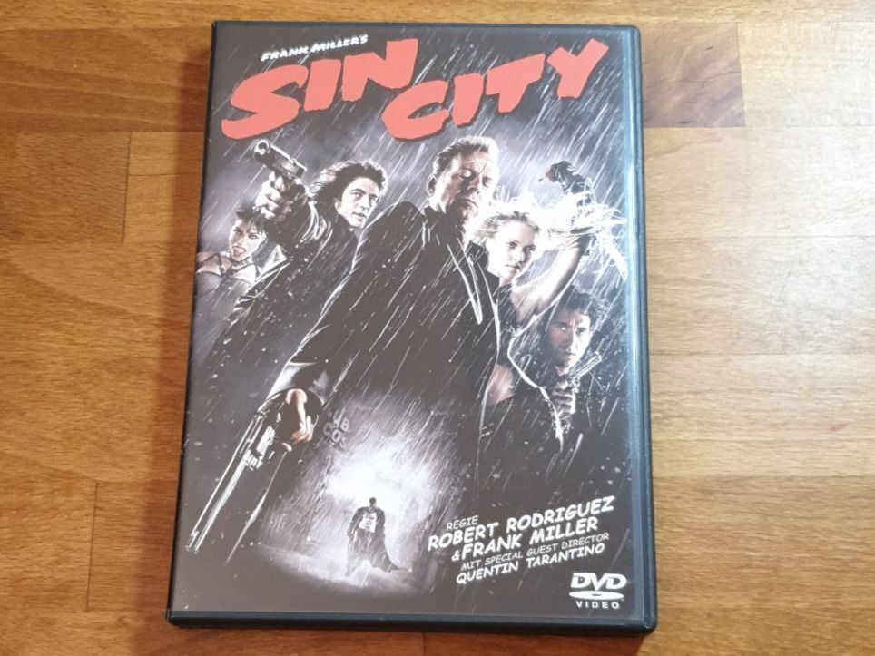 Tutti i DVDs: Sin City (2005) – Usato da Pfungen venduto da Whitie