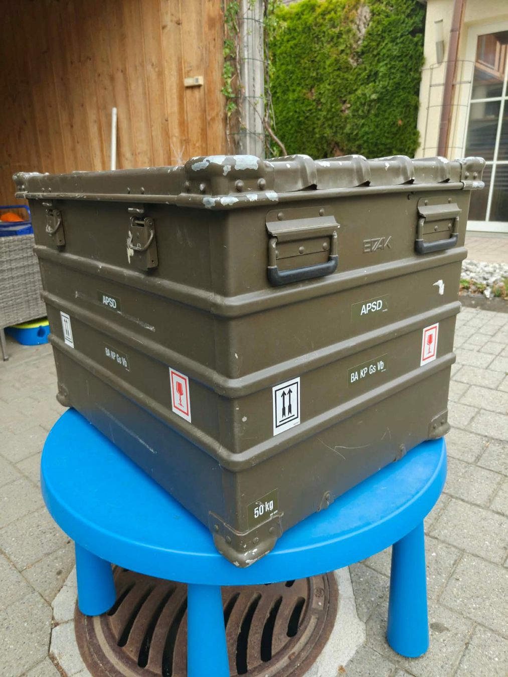Caisses de transport: Deux caisses Stanex aluminium type militaire – D'occasion à Gurmels par kikas28 2