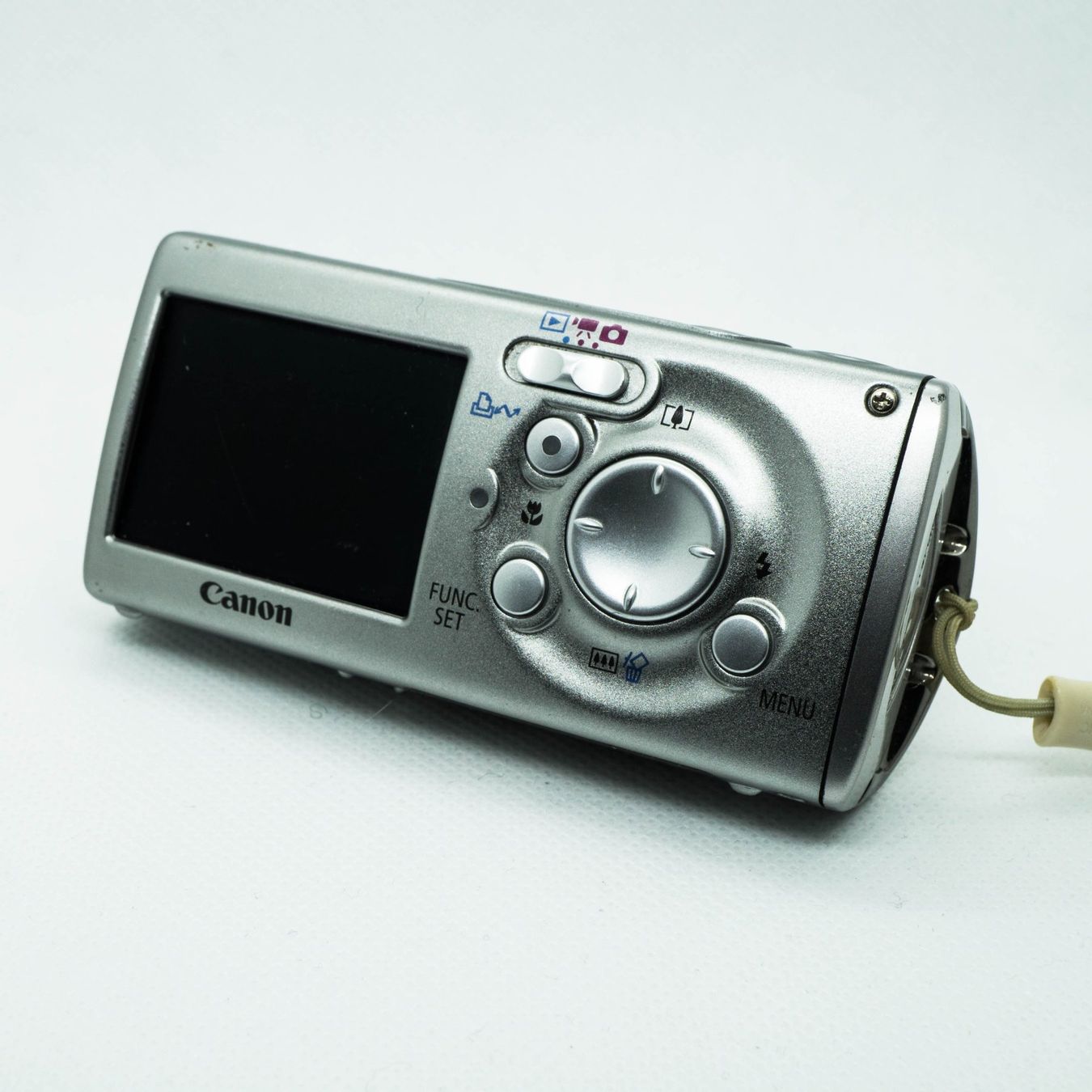 Canon Fotocamera: Defect / Canon ixus i7 / PowerShot SD50 Digital Camera – Difettoso da Thörishaus venduto da vintagger 2