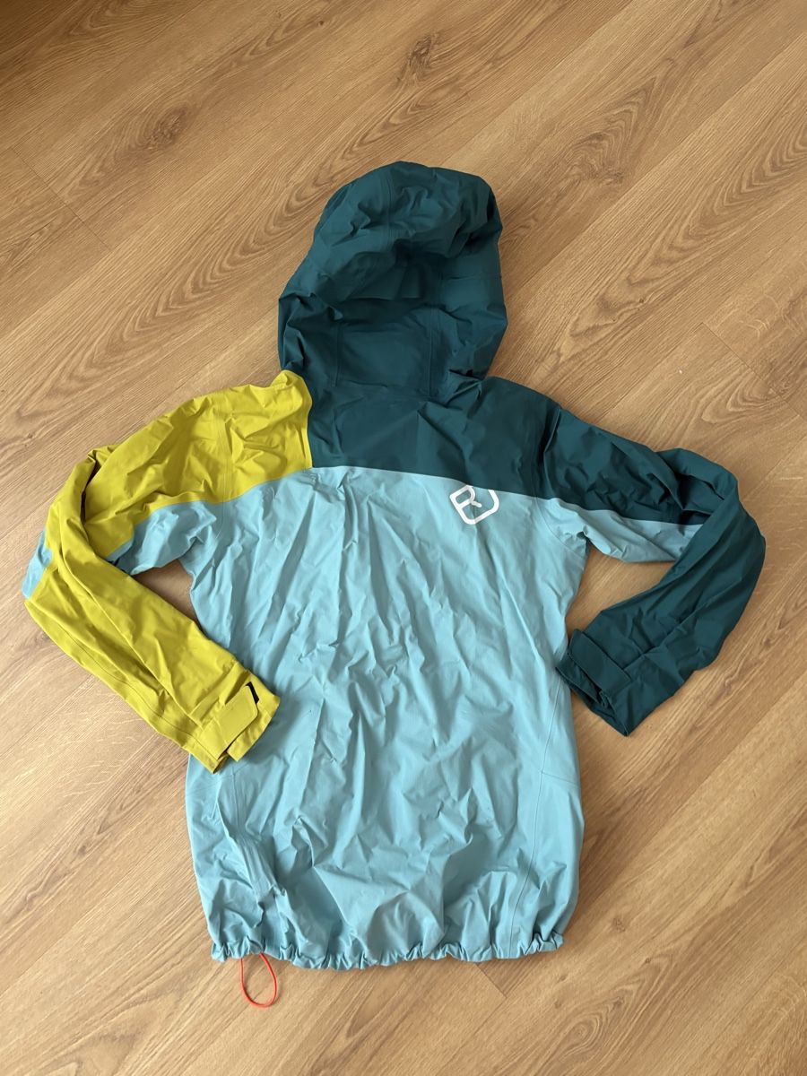 Giacche: Ortovox Damen Jacke – Usato da Uttigen venduto da 88Griffbar88 1
