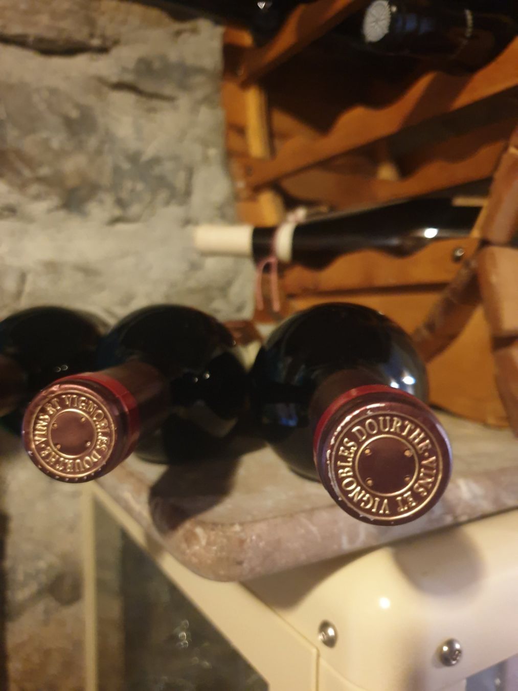 Vino: 3 bouteilles Cour du Roy Médoc 2007 – Usato da Rennaz venduto da nunofilipe13 1