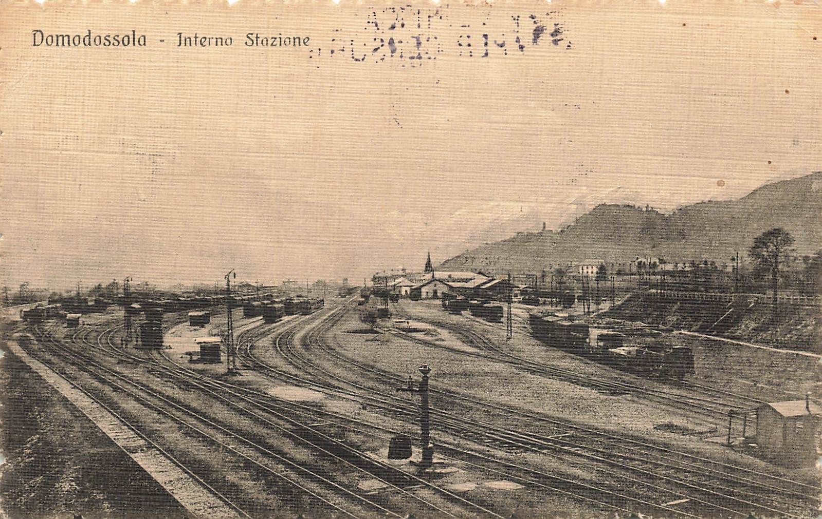 Cartoline postali: Domodossola Interno stazione Bahnhof – Usato da Biasca venduto da Blenio71
