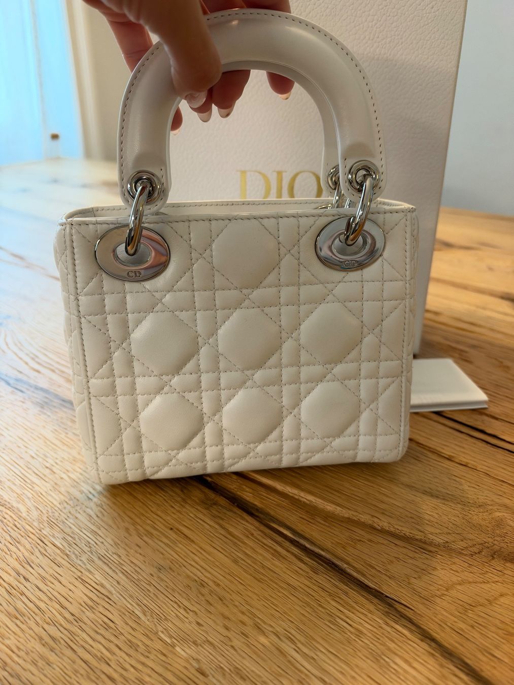 Dior Sacs femmes: Dior Lady Dior Handtasche – Neuf (Voir description) à Riehen par dubravkaV 3