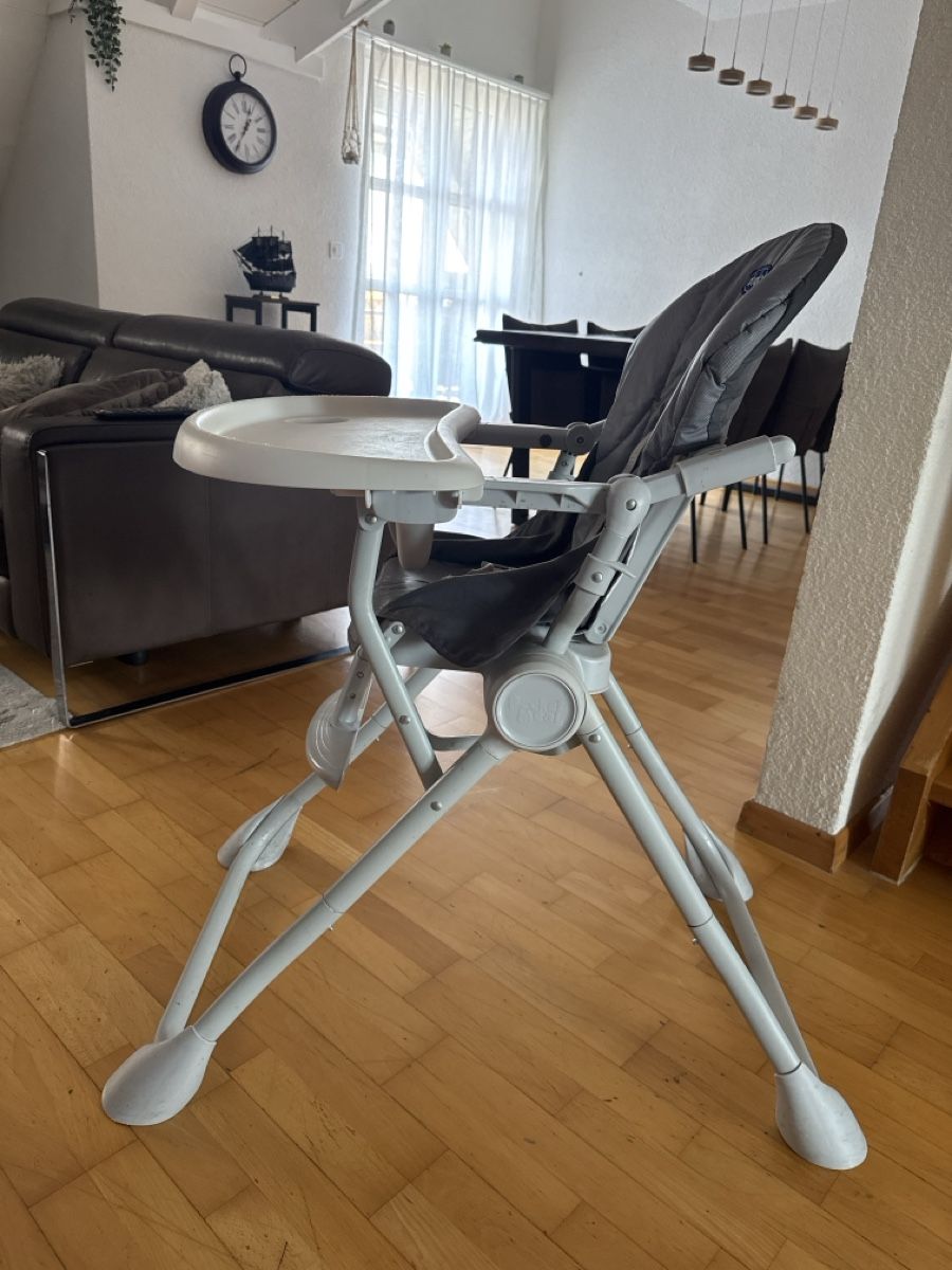Chicco Chaises hautes: Hochstuhl Kinder – D'occasion à Bülach par noc_yn8m 2