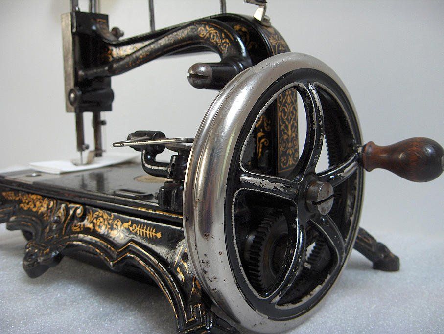 Nähmaschinen: Nähmaschine aus 1890 – Gebraucht aus Oberems von dimona04 3