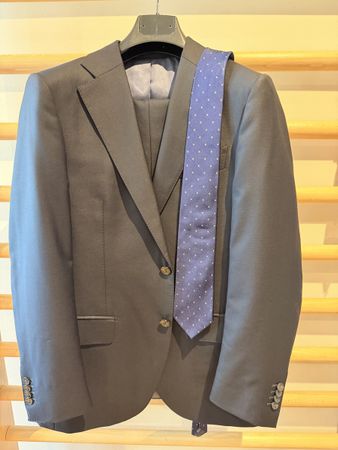 Suitsupply Lazio Wool Suit, Navy, Size 48 - Excellent!
