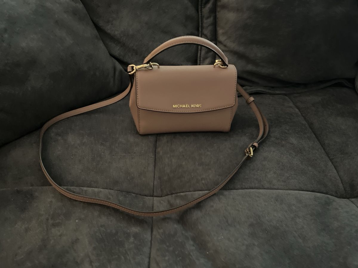 Michael Kors Borse da donna: Michae Kors Tasche – Usato da Naters venduto da Ivana.94