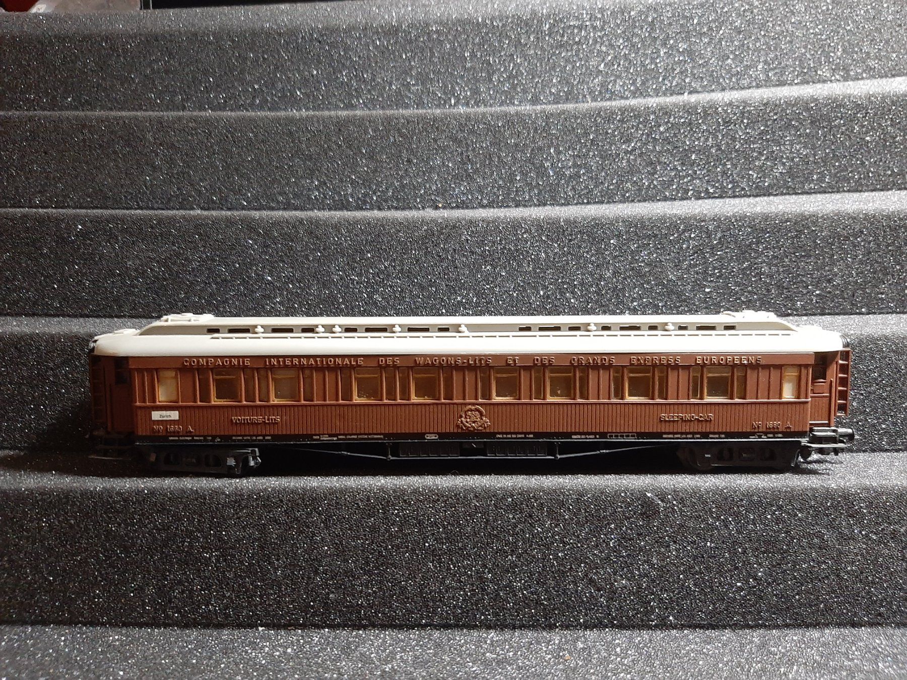 Liliput Modellini di ferrovie: LILIPUT VOITURE-LITS  REF 9 – Usato da Avully venduto da RIVALIS 1