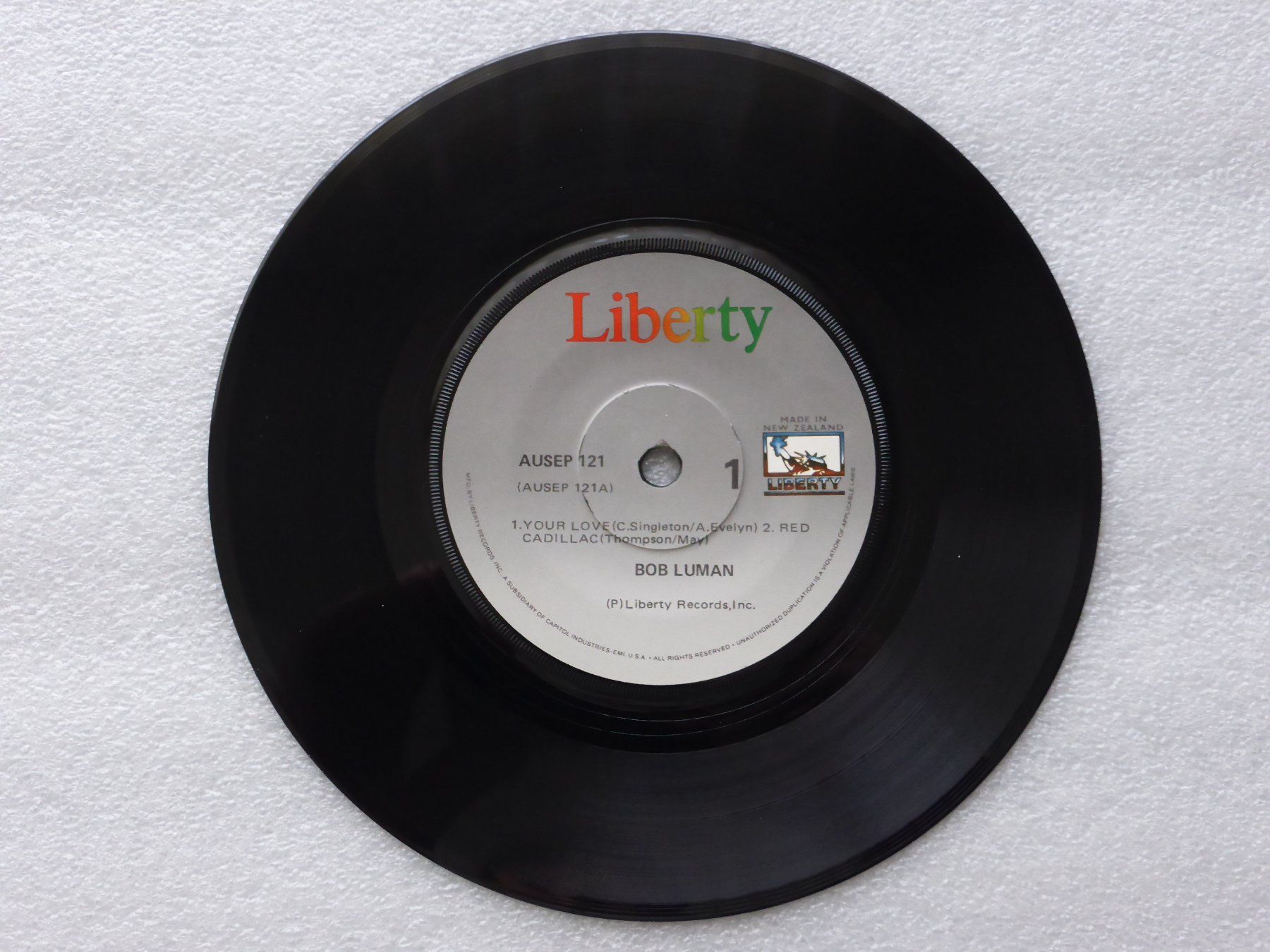Schallplatten: Vinyl Single   EP  BOB LUMAN – Gebraucht aus Küssnacht am Rigi von Mondkinder 1