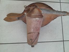 Antike Rebenspritze vom Bielersee