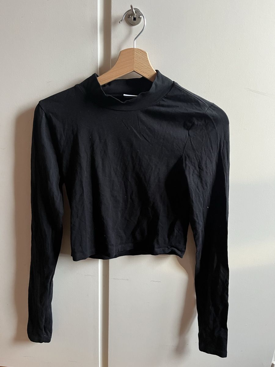Top: Langarm crop top – Usato da Fribourg venduto da ari_299f