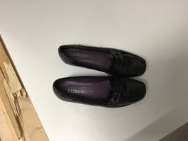 LEIRONG Damen Loafers Lackleder Schwarz Grösse 38 guter Zust