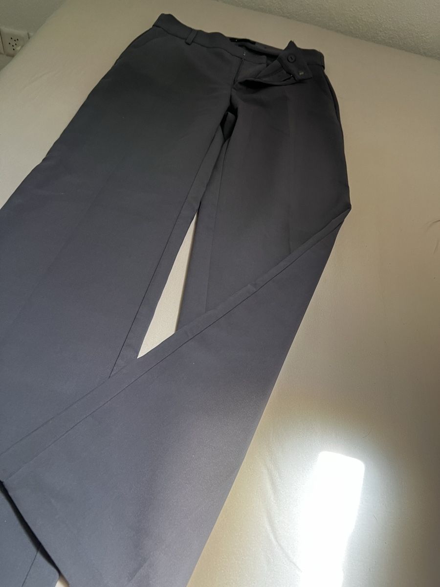 Pull&Bear Pantaloni: Elegante Palazzohose Grau, M Pull&Bear, wie neu, elega – Nuovo (secondo la descrizione) da Hombrechtikon venduto da ami_gj9b 2