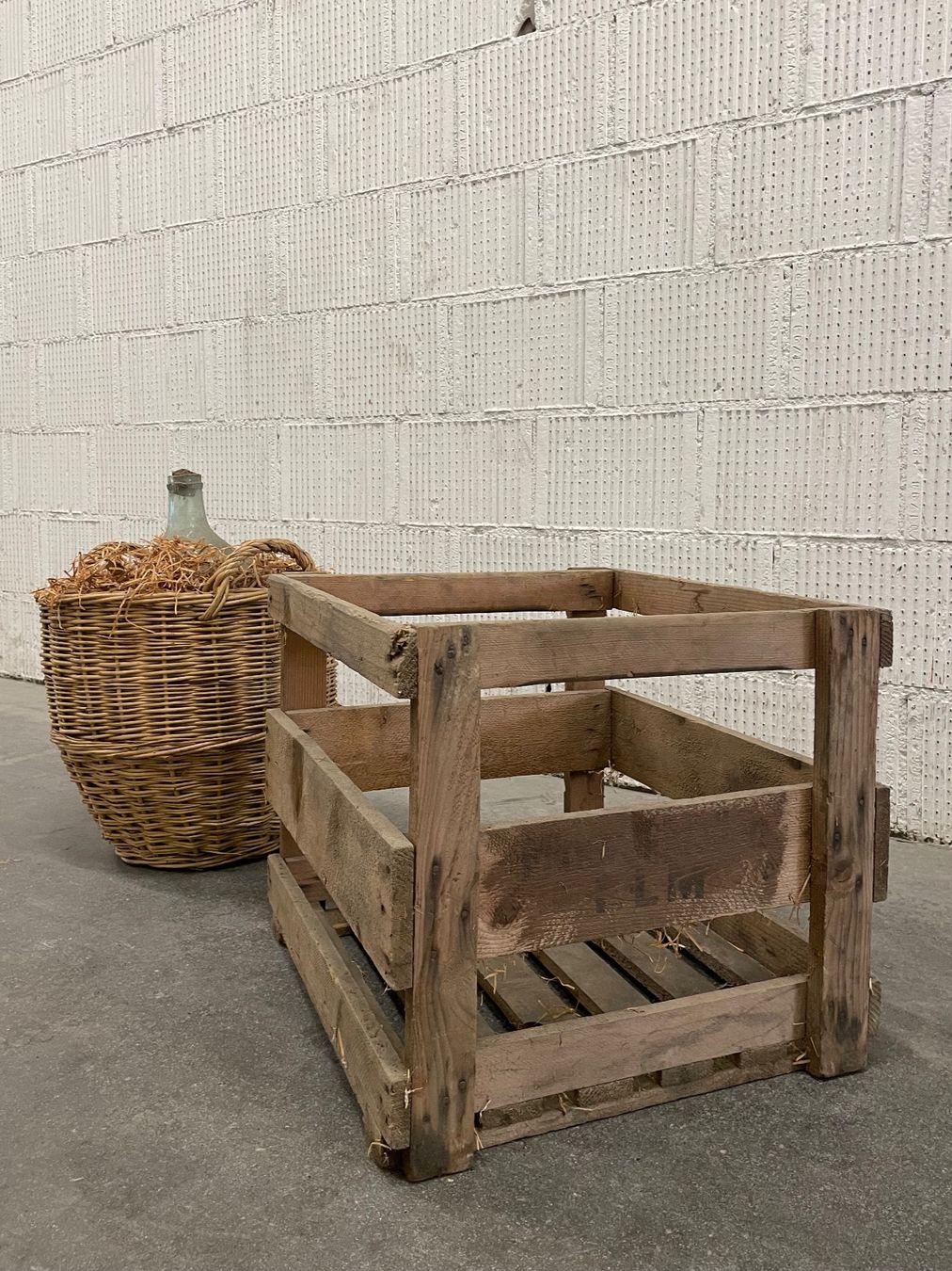 Bottiglie: Holz_Harass mit Korbflasche – Usato da Flawil venduto da Waldau1A 6