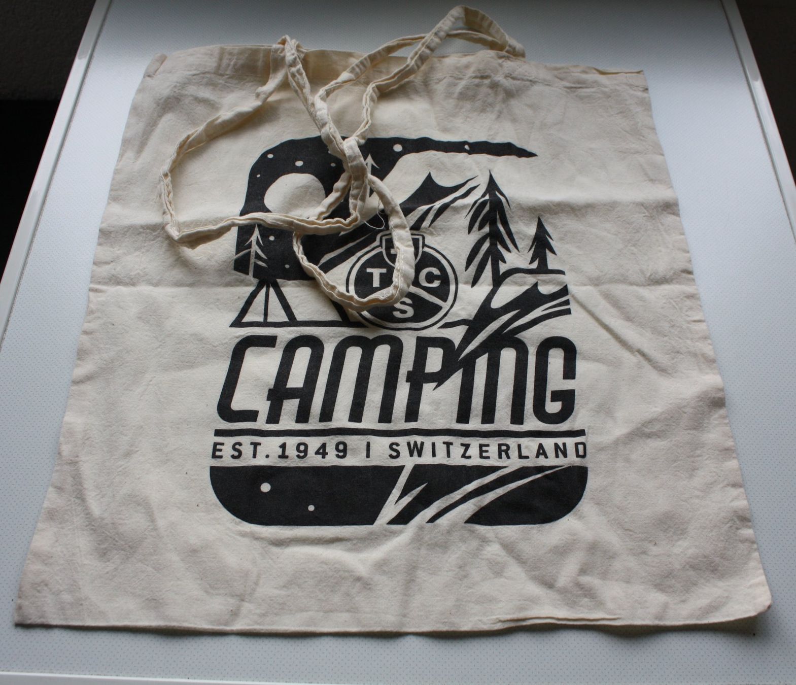 Borse: Stofftasche TCS Camping beige – Nuovo e nell'imballaggio originale da Wettingen venduto da Licht08