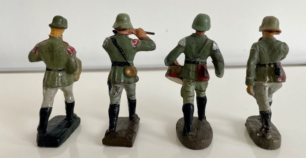 4x Spielzeugfiguren Elastolin Wehrmacht WWII 4