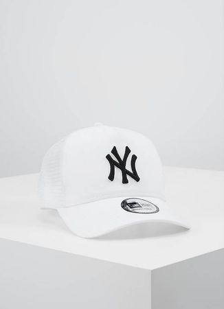 New Era ESSENTIAL AFRAME TRUCKER - Cap - white 10 Stück