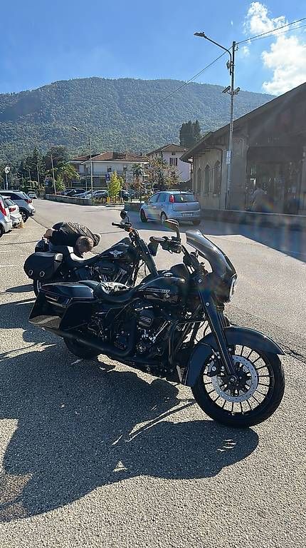 Touring: Harley Davidson road king special 114 – D'occasion à Breganzona par Ivan78 5