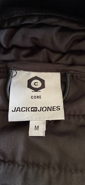 Giacche: Jack & Jones Leichte Softshelljacke Steppjacke  – Usato da Erlinsbach SO venduto da ren_rvc9 1