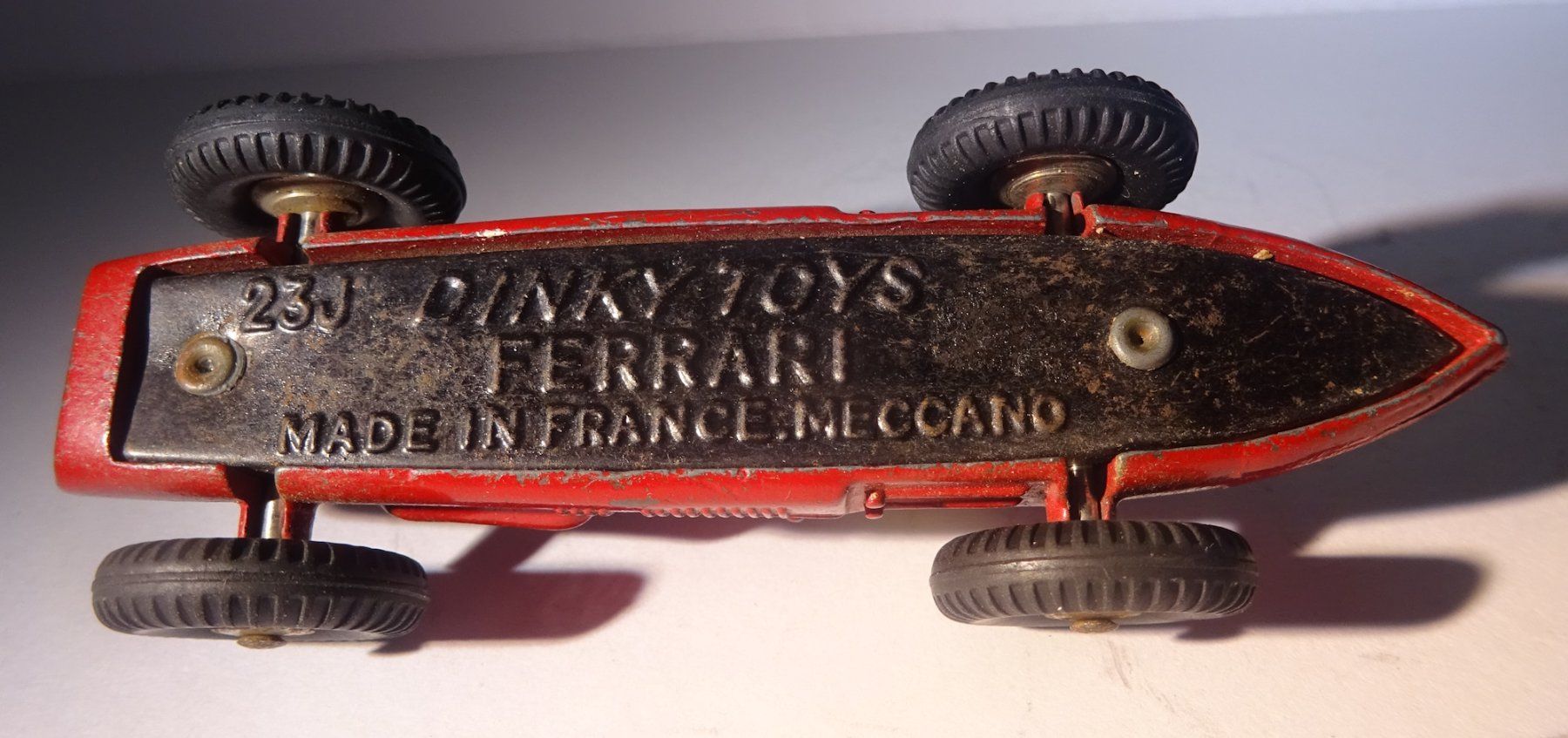 Dinky Toys 23J FERRARI F1 N°3 Très très proche du neuf Very very near