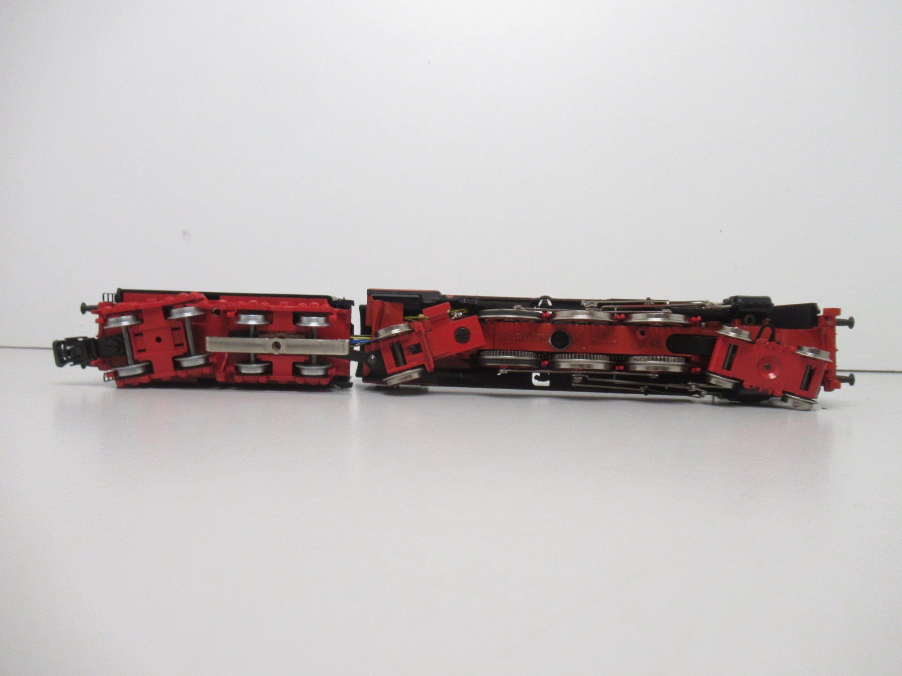 Märklin Modellini di ferrovie: Märklin 3085 Dampflok BR03 DB AC WS Digital H0 – Usato da Basel venduto da mhmarken 3