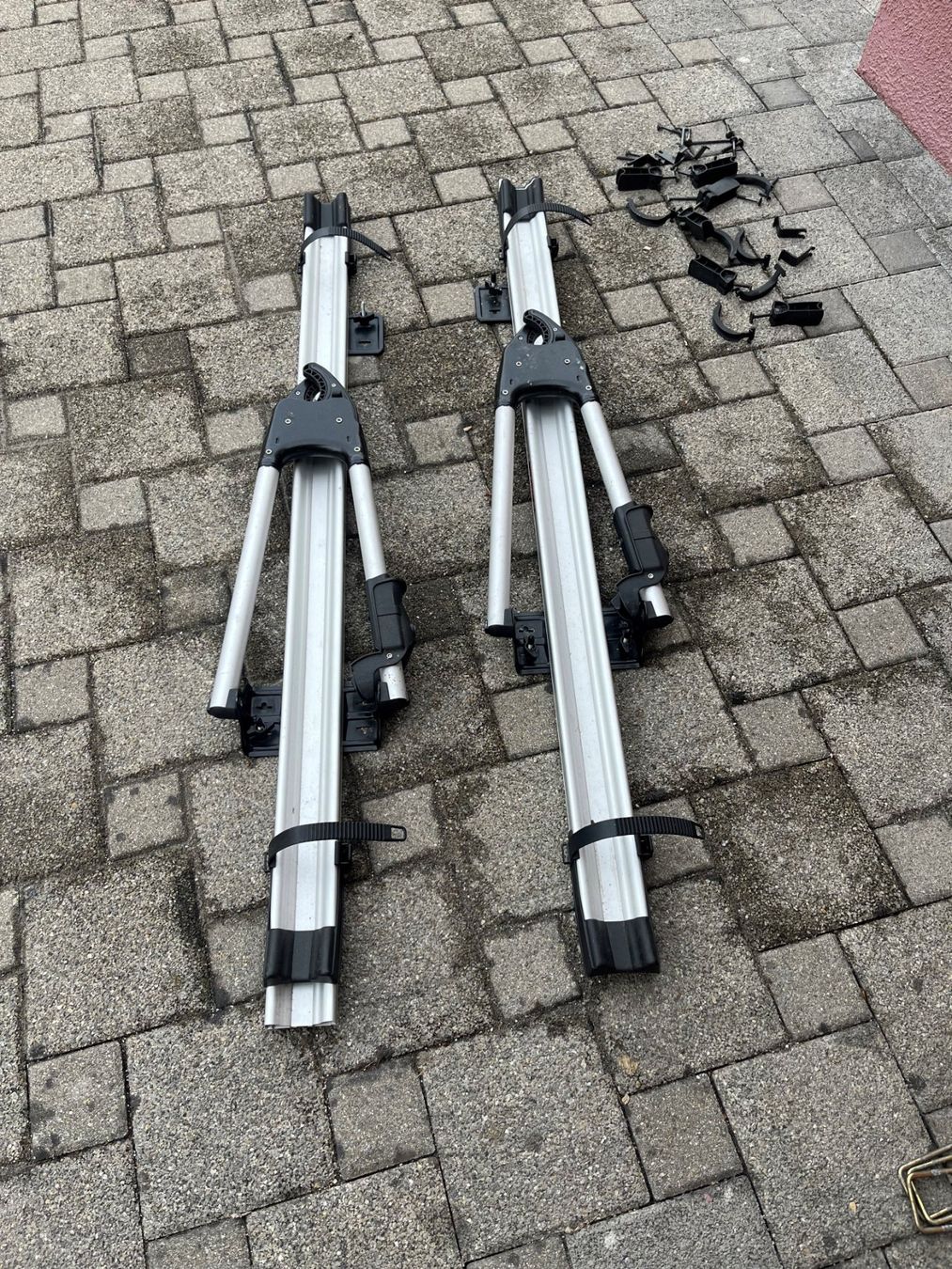 Thule Portapacchi: Thule Dachfahrradträger – Usato da Freidorf TG venduto da and_5pq7