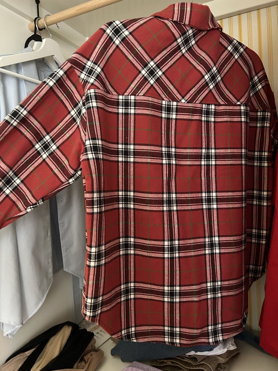 Giacche: Cozy Flannel Shirt-Jacket for Autumn, Size Medium – Nuovo (secondo la descrizione) da Zürich venduto da Mmmico 1