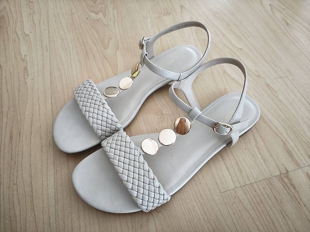 Graceland Damenschuhe: Sandalen beige Gr 41 NEU! – Neu und originalverpackt aus Münchenstein von sterni_0813